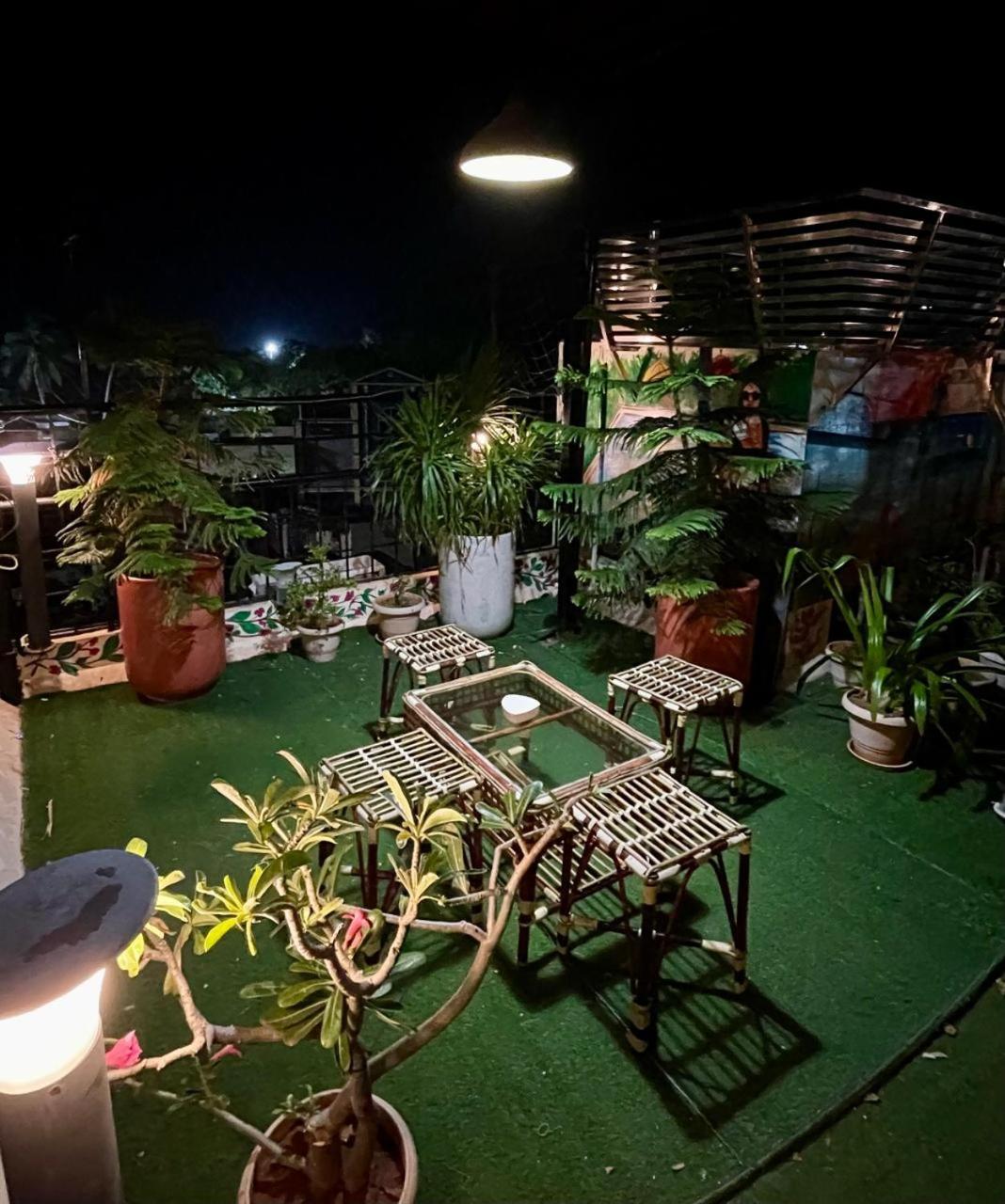 Oceanview Homestay For Couple ปอนดิเชอรี ภายนอก รูปภาพ